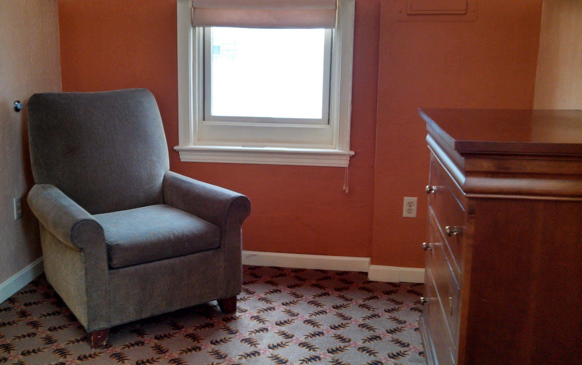Mccali Manor, Llc Aparthotel Mount Pleasant Εξωτερικό φωτογραφία