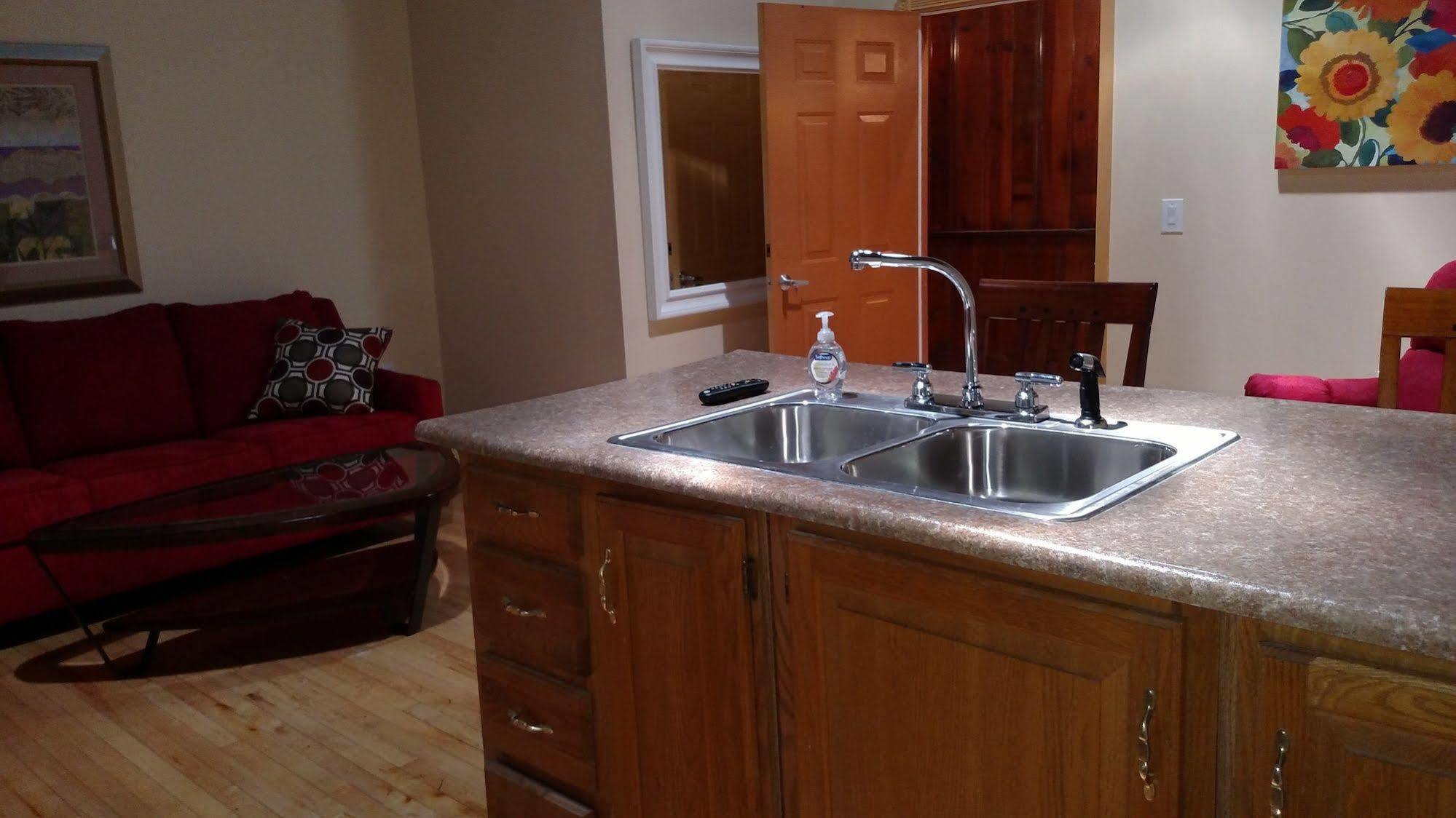 Mccali Manor, Llc Aparthotel Mount Pleasant Εξωτερικό φωτογραφία